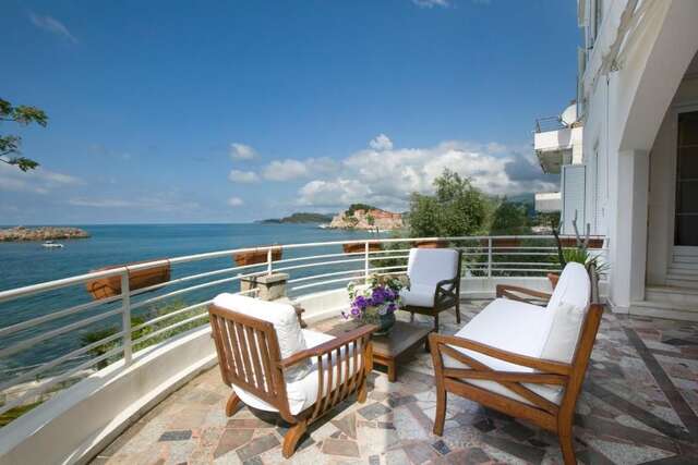 Апартаменты Apartments Royal Holiday Свети-Стефан-48