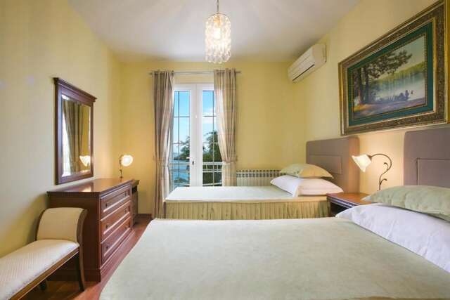 Апартаменты Apartments Royal Holiday Свети-Стефан-55