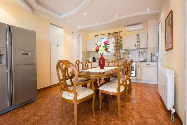 Апартаменты Apartments Royal Holiday Свети-Стефан-62
